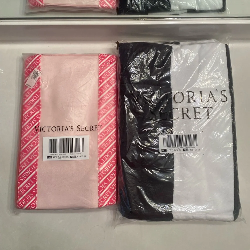 Victoria's Secret Beach Tote and Towel